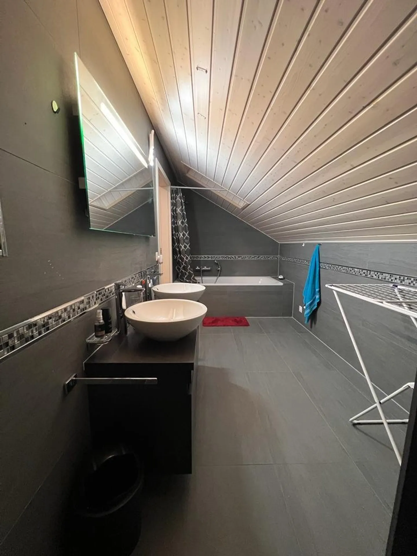 Magnifico duplex di 3,5 locali in affitto nel cuore di Orbe, città romana - Foto 6 di 7