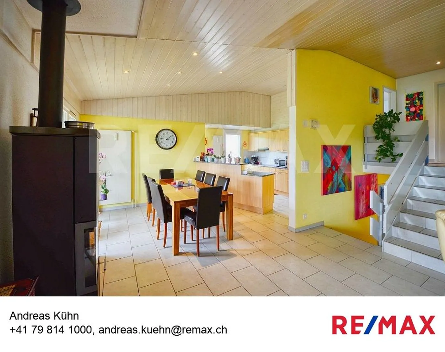 Incantevole casa unifamiliare con ampio spazio esterno in una posizione privilegiata! - Foto 1 di 13