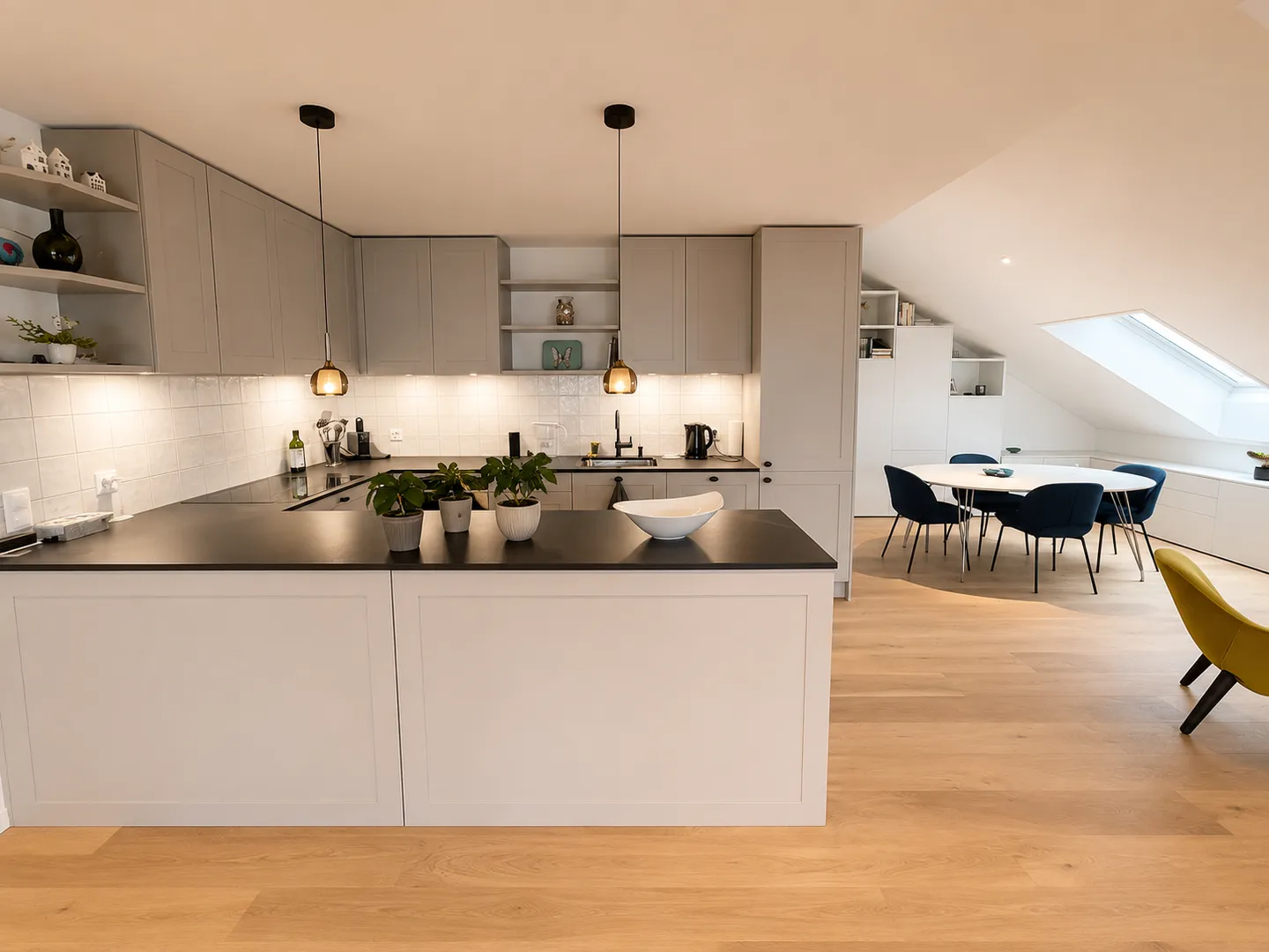 Appartamento 4.5 stanze - Foto 4 di 9