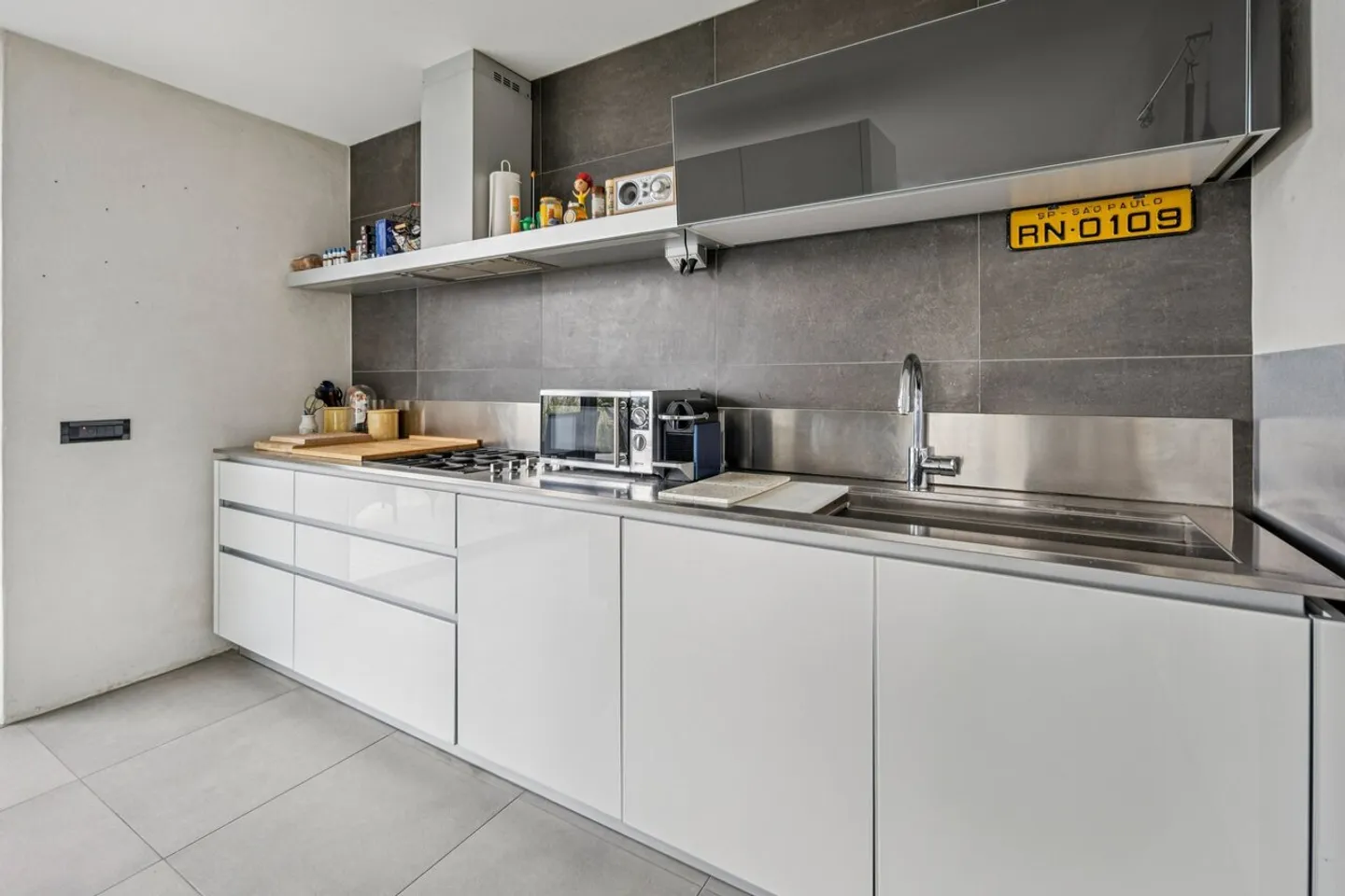 Superb semi-detached villa fully renovated - Photo 4 of 12