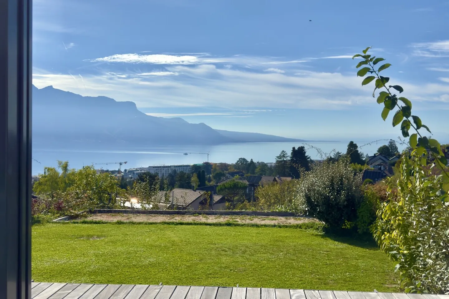 Superb semi-detached villa fully renovated - Photo 10 of 12