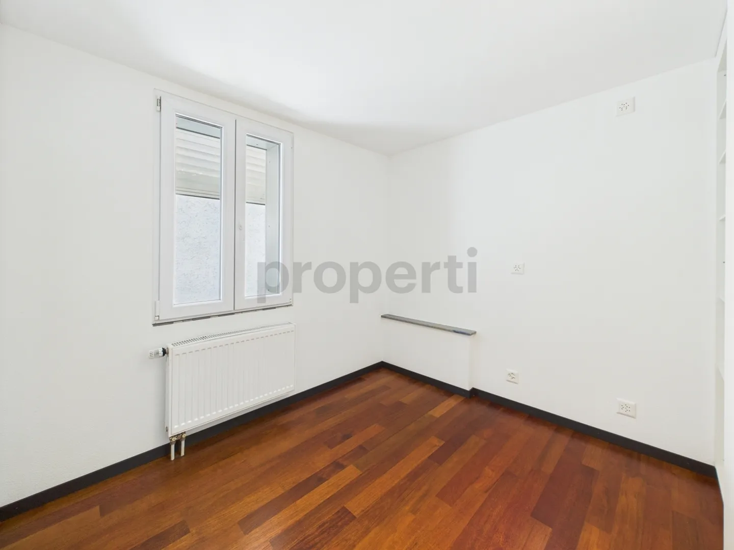 Casa storica con comfort moderno – Casa affascinante in posizione centrale a Sumiswald-Grünen - Foto 8 di 10