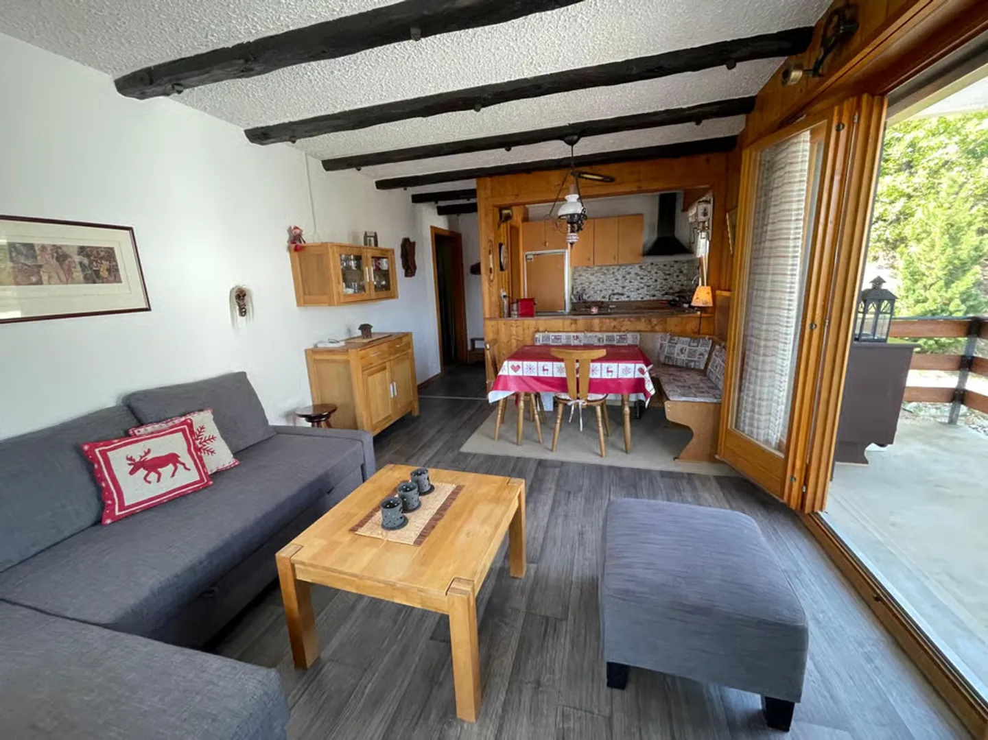 EXCLUSIVE for sale 2.5 rooms in the Tzoumaz ski resort 4 Valleys - Photo 1 of 11