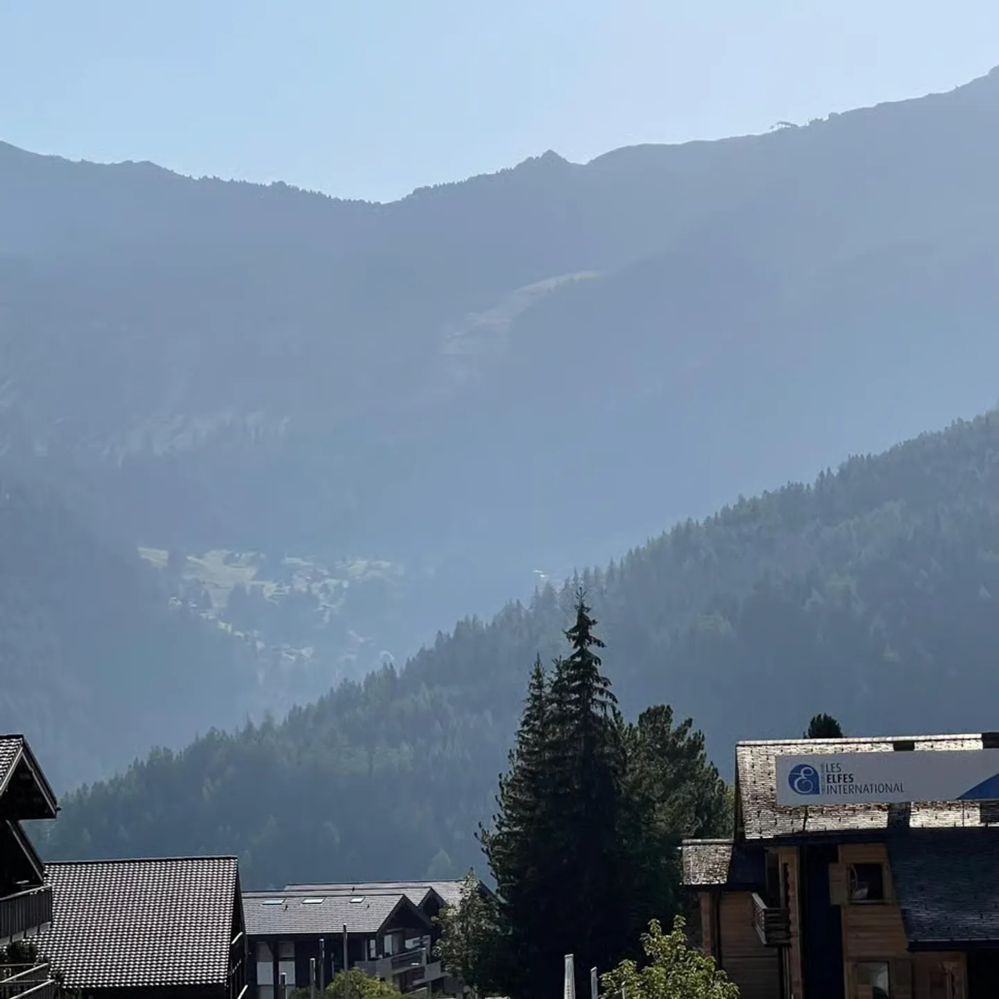 EXCLUSIVE for sale 2.5 rooms in the Tzoumaz ski resort 4 Valleys - Photo 7 of 11