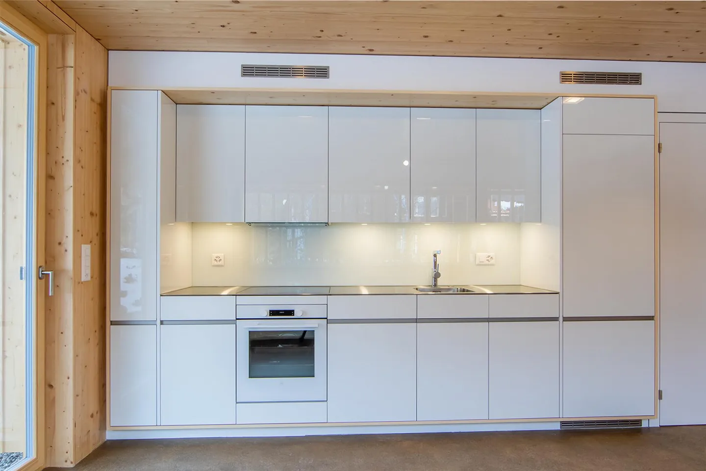 Top modern apartment with garden share (condominium) - Photo 5 of 22
