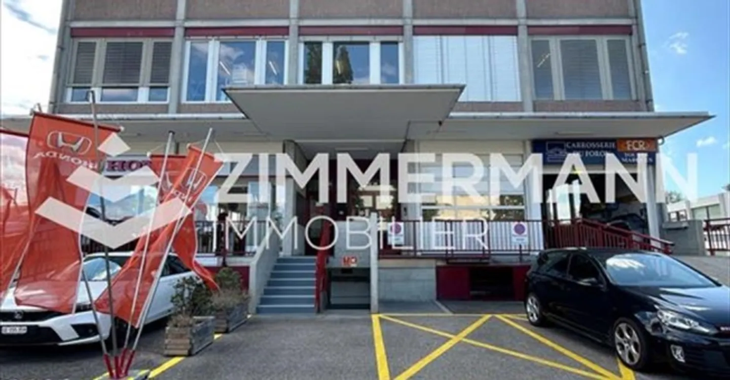 Spazio ufficio in affitto - Foto 1 di 9