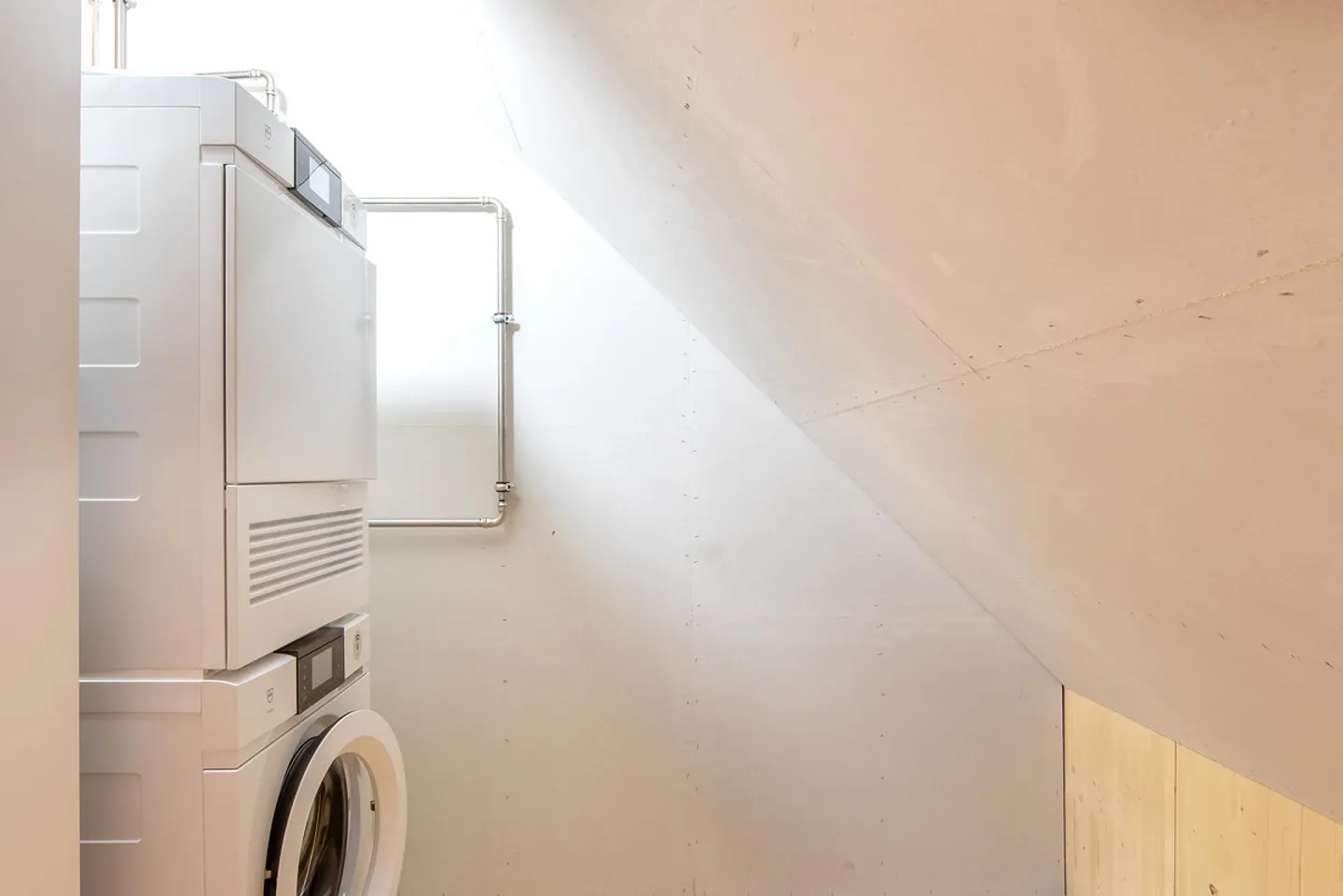 Top modern apartment with garden share (condominium) - Photo 13 of 22