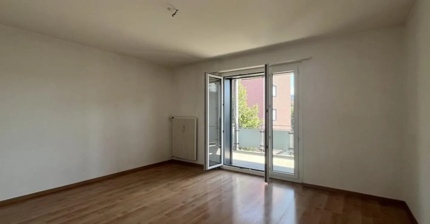 Un grande appartamento di 3 locali in affitto a Porrentruy! - Foto 4 di 8