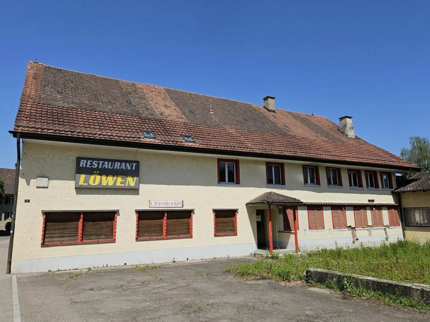 Bien d'investissement avec un grand potentiel dans un emplacement central - Photo 1 sur 4