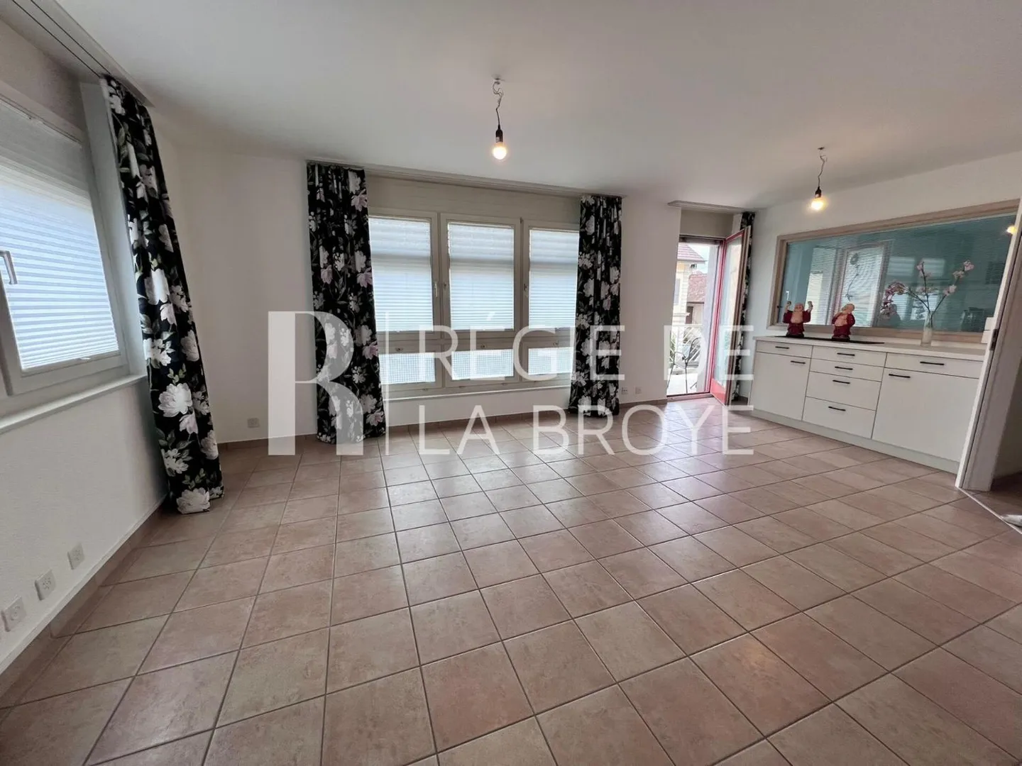 Appartamento con 3.5 stanze al 1° piano a Corcelles-près-Payerne - Foto 4 di 8