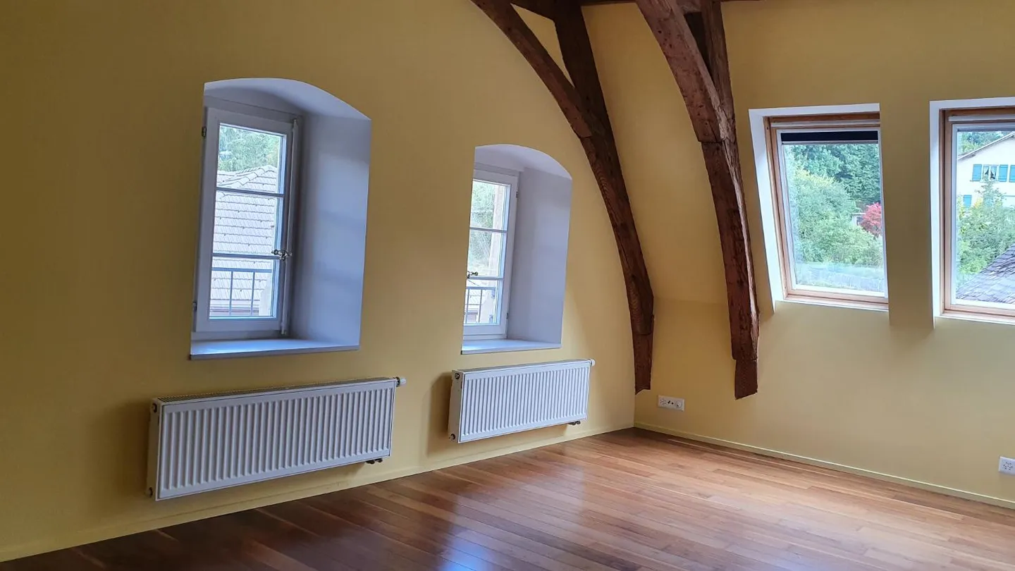Place de l'Église Collégiale 2, Valangin - Appartement 2 pièces au 3ème étage - Photo 6 sur 11