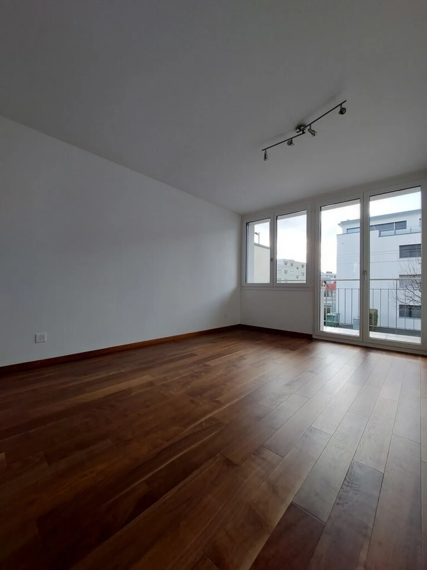 A Happy Apartment Start - Photo 3 of 7