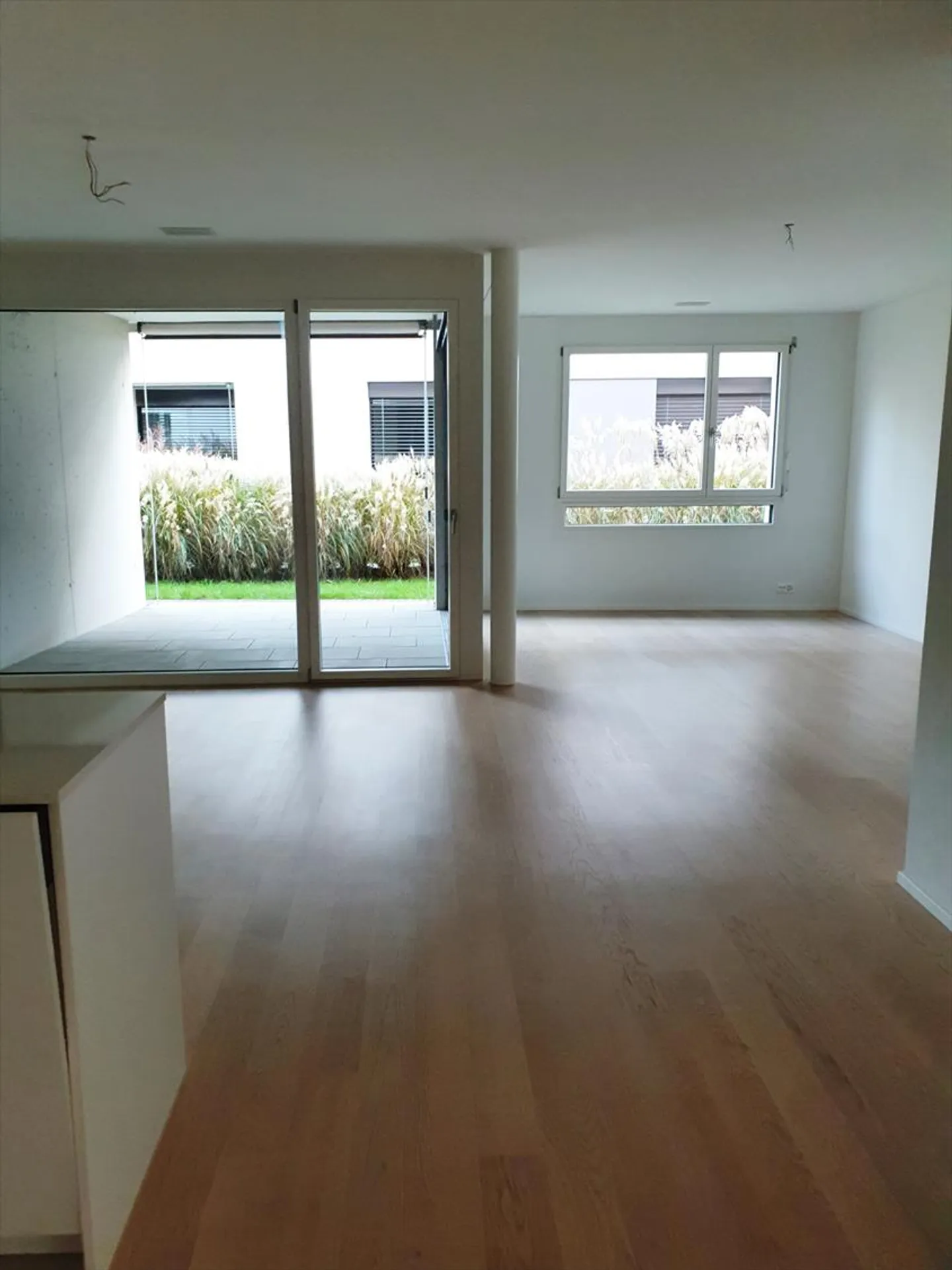 Spacious and Central - Photo 3 of 11