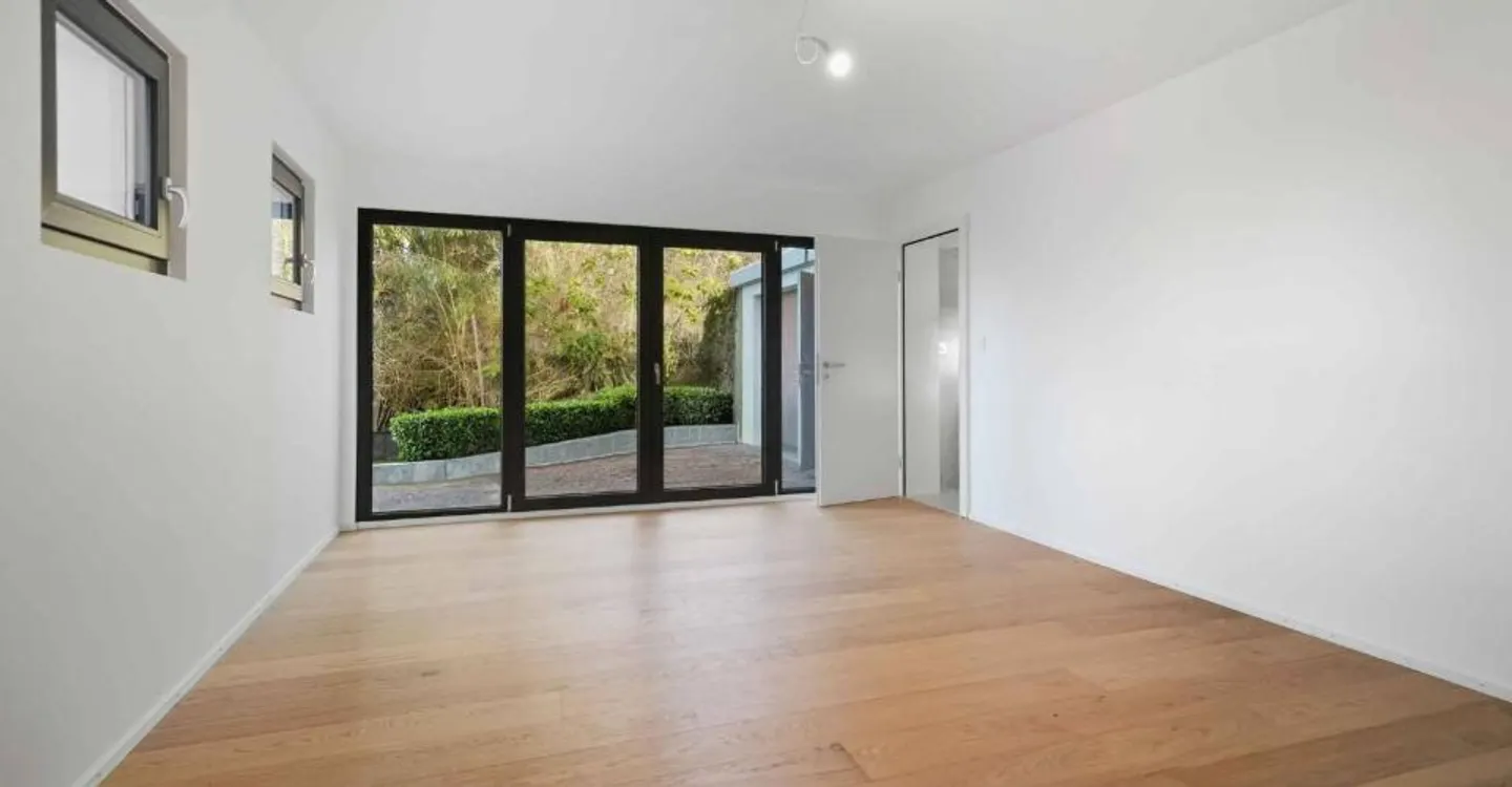 Villa contemporanea con vista lago - Foto 6 di 11