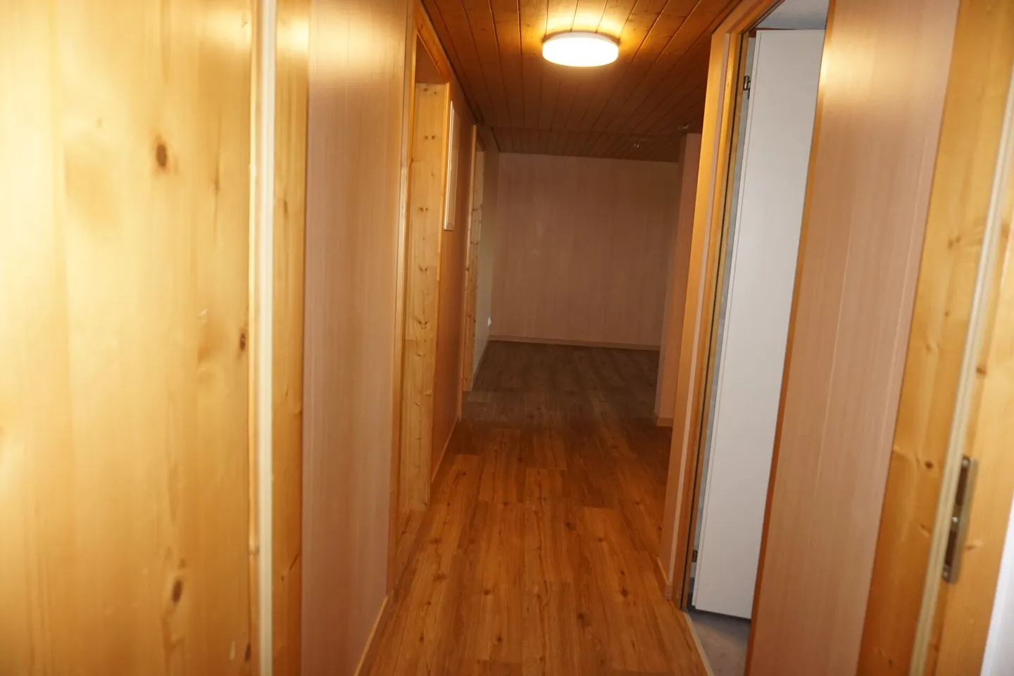 Hübsche Dachwohnung an schönster Lage - Foto 11 von 13