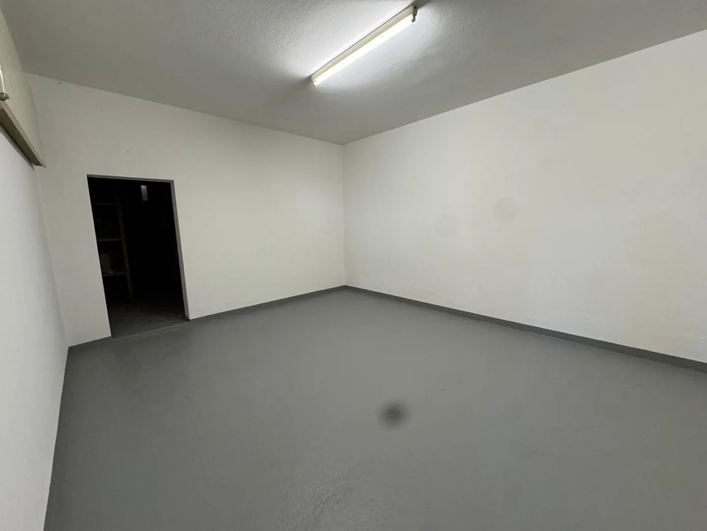 À vendre propriété artisanale/commerciale/adminstrative - Photo 27 sur 30