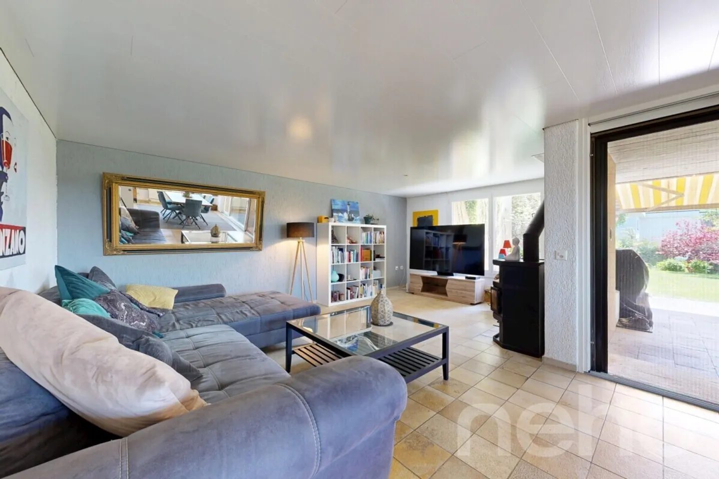 Maison semi-détachée de 5,5 pièces avec une vaste oasis de jardin - Photo 3 sur 12