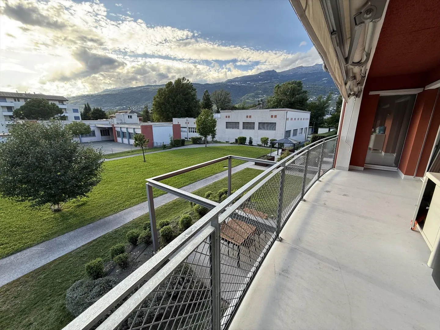Appartamento 4.5 stanze - Foto 2 di 8