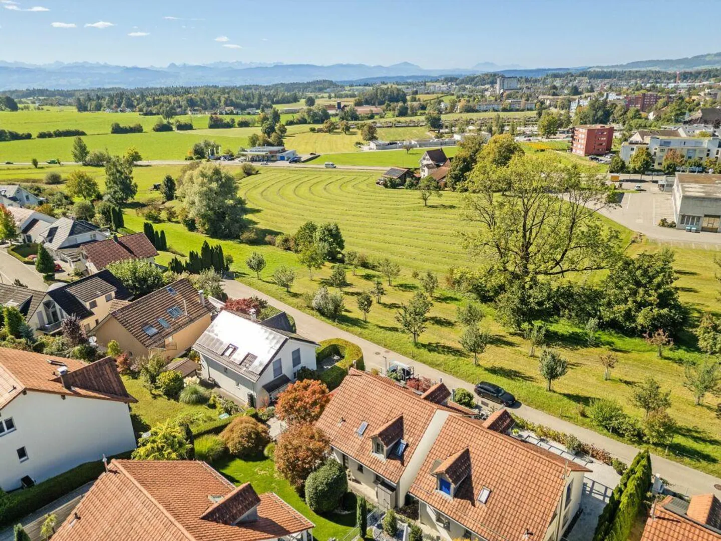 Modernes Haus mit Privatsphäre, Komfort und Weitblick - Foto 5 von 5