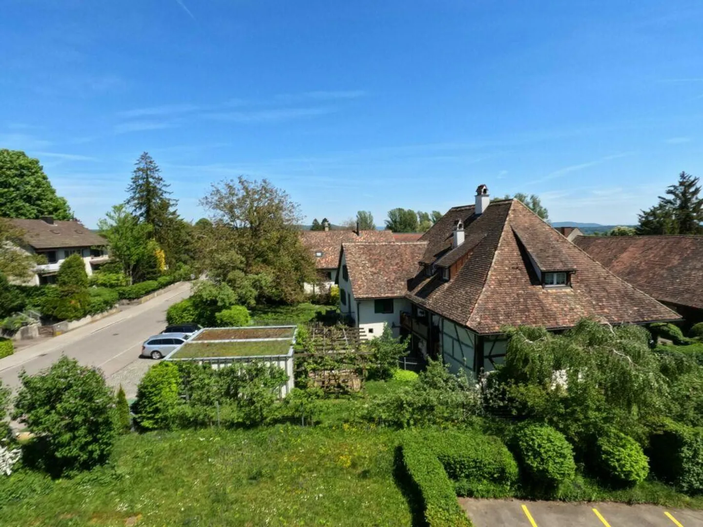 #amoureuxdeschaffhouse - appartement merveilleux avec nouvelle cuisine, nouvelle salle de bain et balcon ensoleillé - Photo 12 sur 12