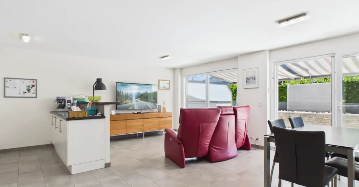 Beautiful 3.5 rooms with 75m2 of outdoor space on Les Terrasses de l’Ardève - Photo 2 of 12