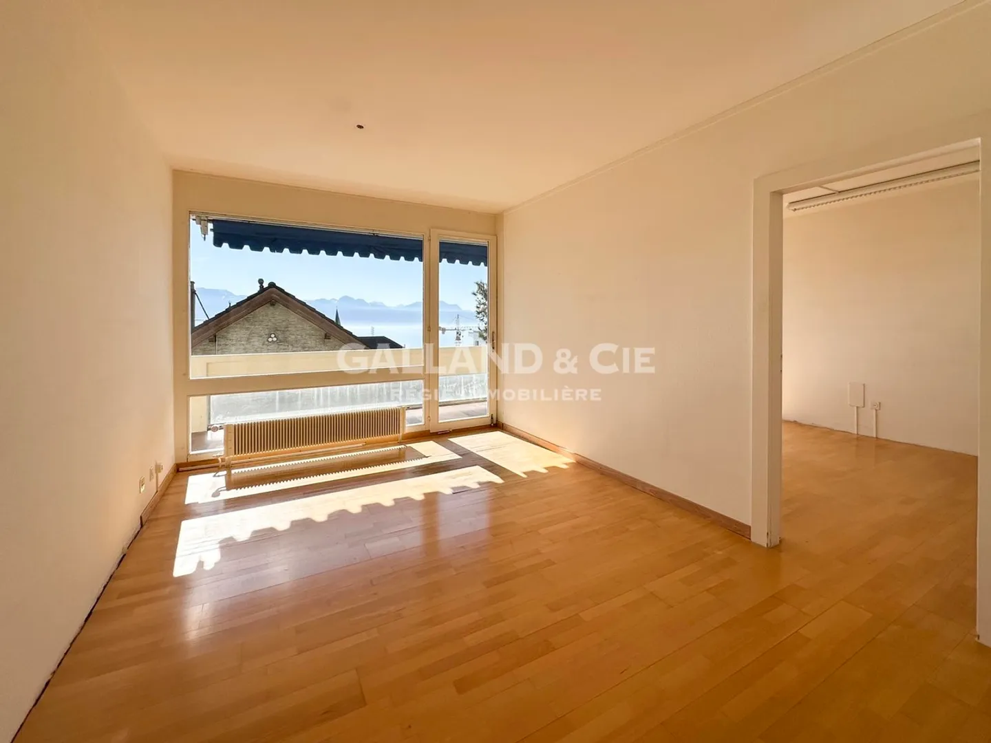 A 6.5-room and a 3.5-room apartment - Photo 6 of 15