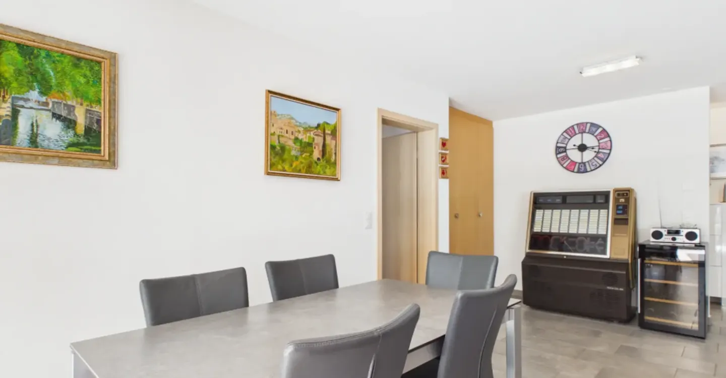 Beautiful 3.5 rooms with 75m2 of outdoor space on Les Terrasses de l’Ardève - Photo 4 of 12