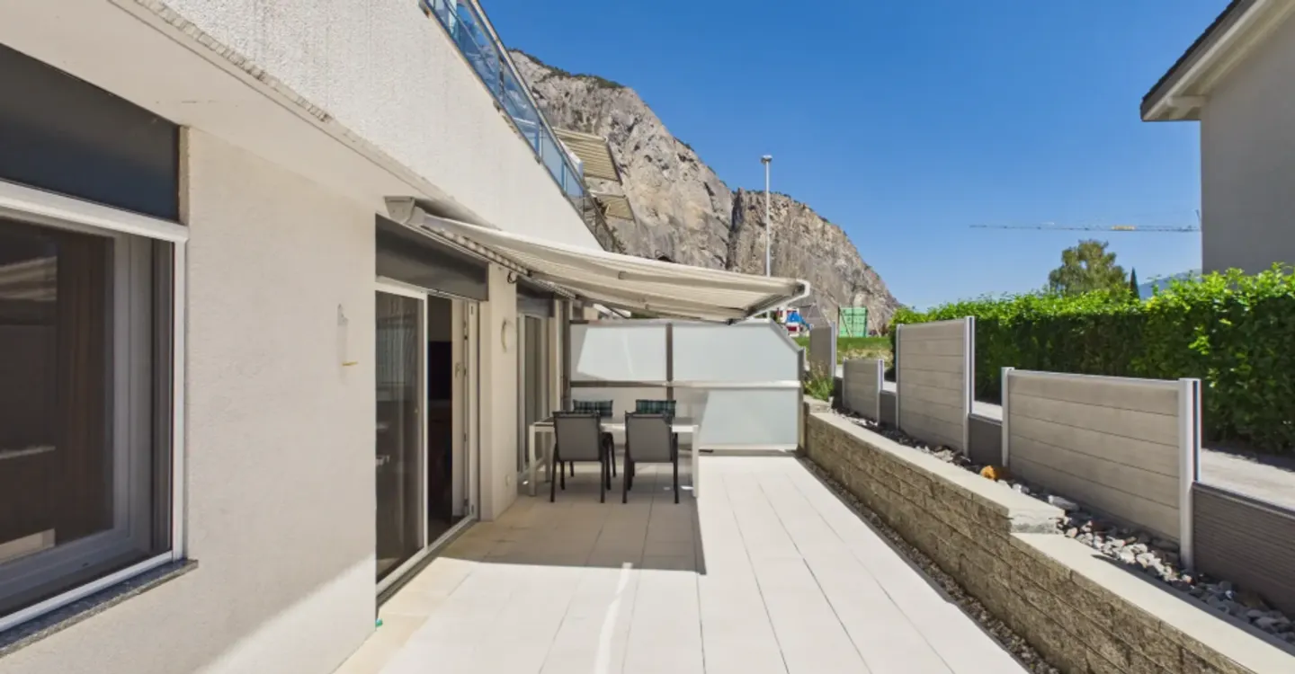 Beautiful 3.5 rooms with 75m2 of outdoor space on Les Terrasses de l’Ardève - Photo 10 of 12