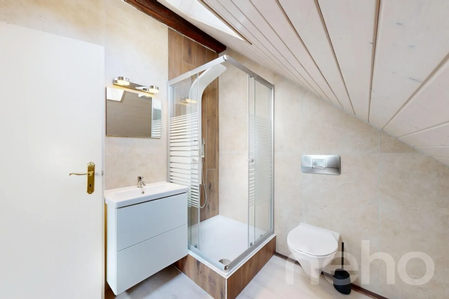 Grand duplex lumineux de 3,5 pièces, bien équipé - Photo 9 sur 13