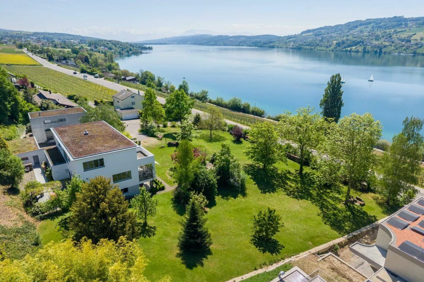 Exklusives Bauland mit Seesicht - Foto 3 von 5
