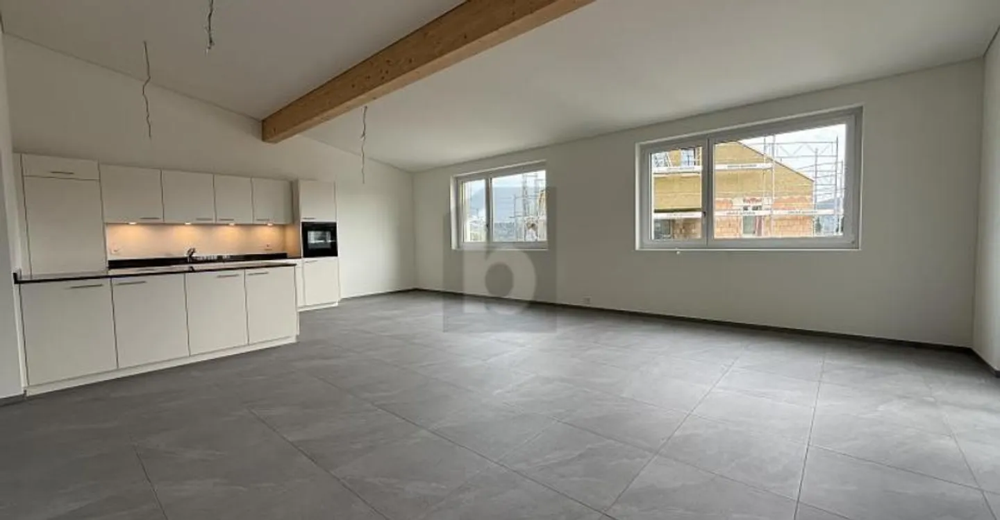 Geräumige Dachgeschosswohnung in Schinznach - Foto 2 von 6
