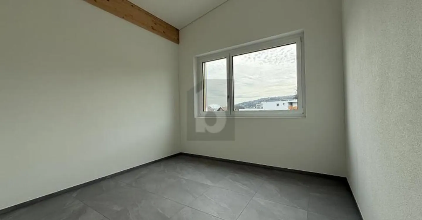 Geräumige Dachgeschosswohnung in Schinznach - Foto 5 von 6