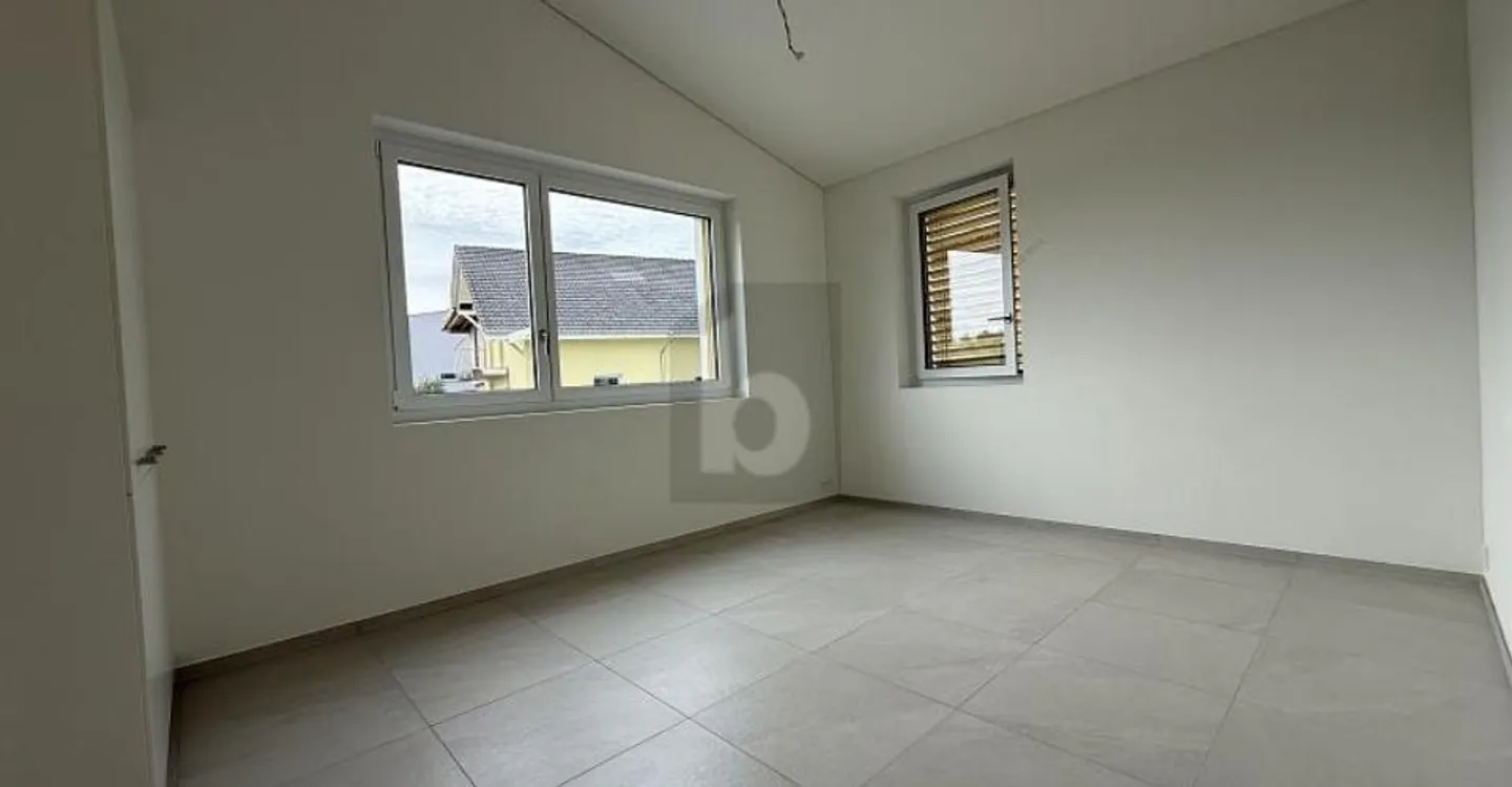 Geräumige Dachgeschosswohnung in Schinznach - Foto 4 von 6