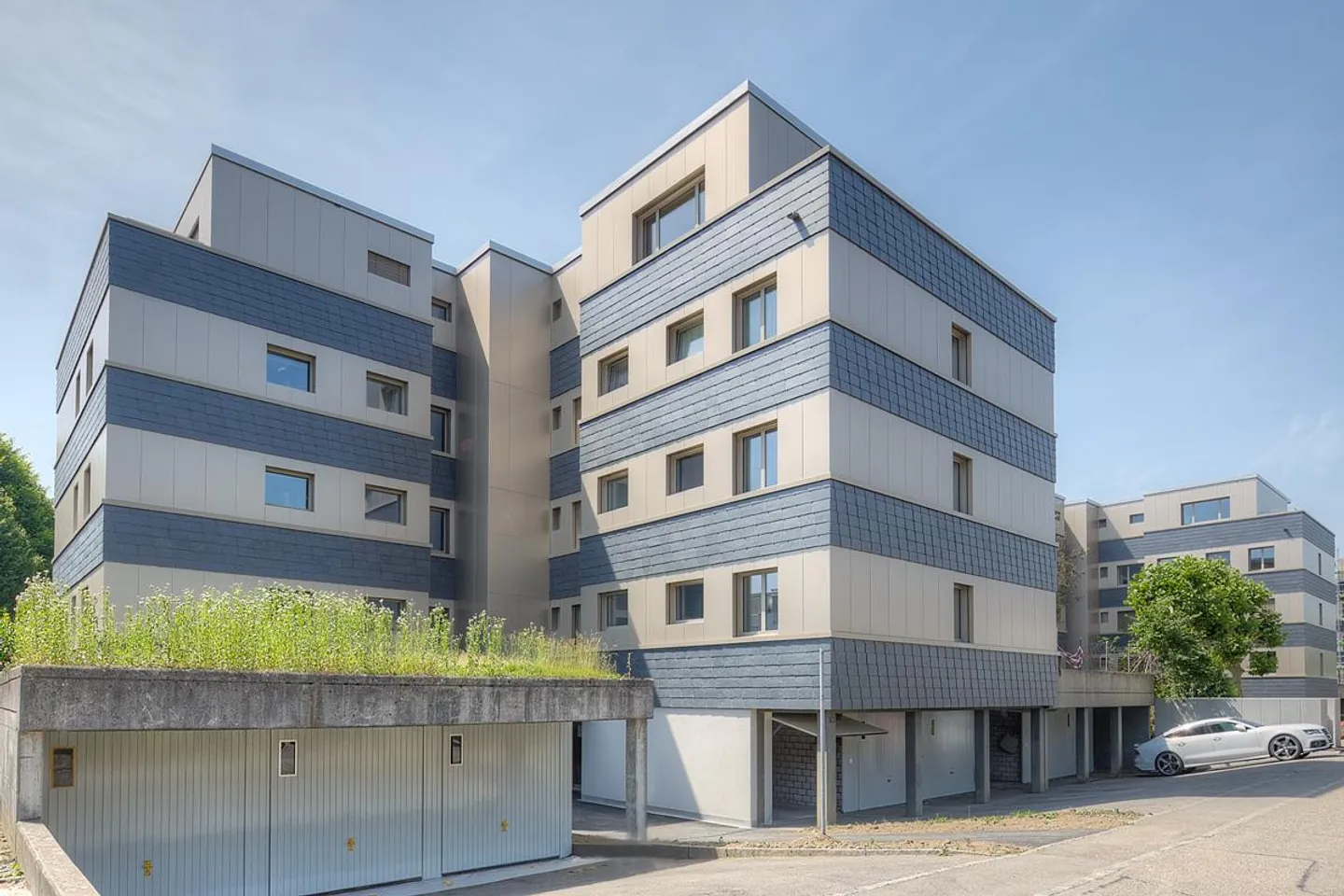 RENT WITHOUT DEPOSIT - Modern Development in the Green - Photo 2 of 9