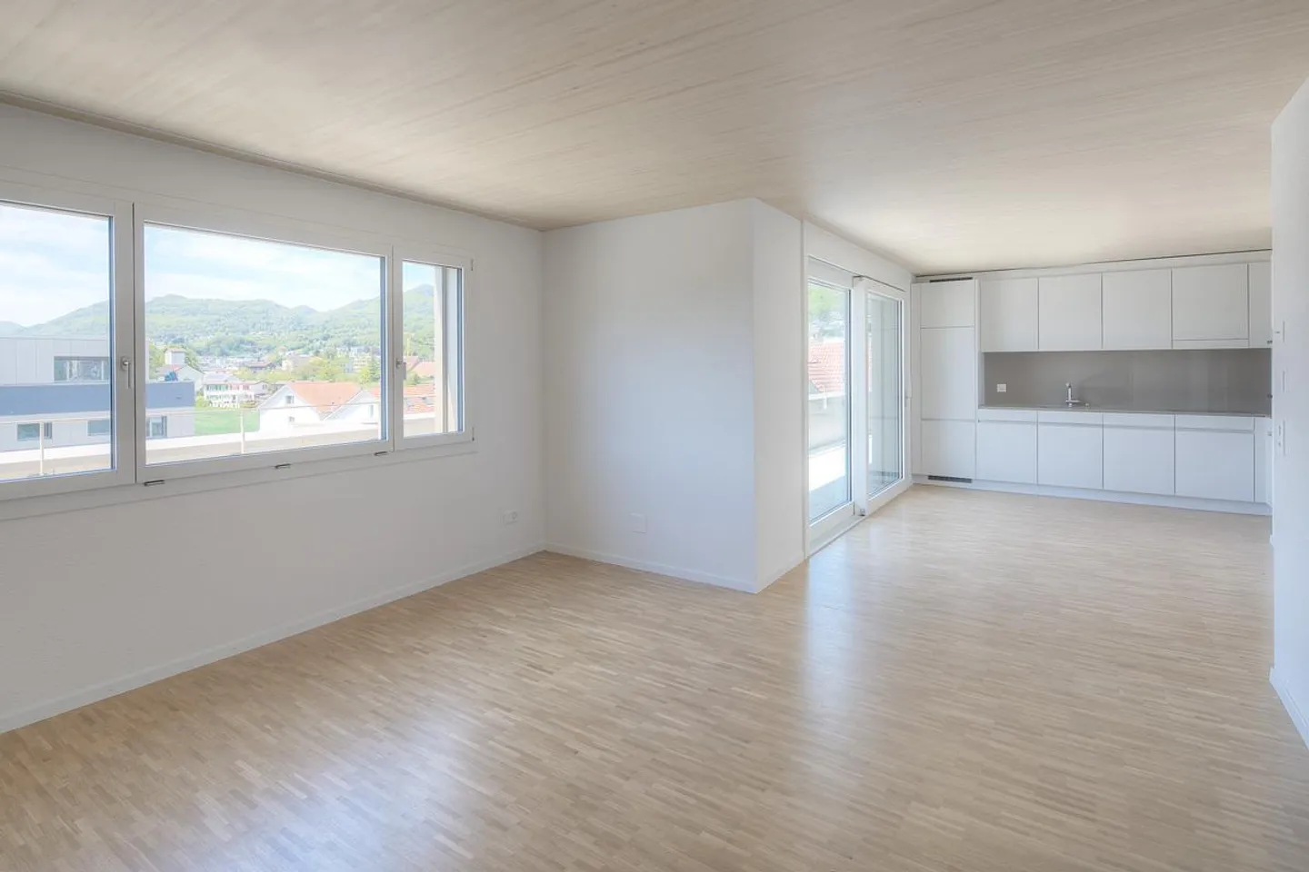 RENT WITHOUT DEPOSIT - Modern Development in the Green - Photo 3 of 9