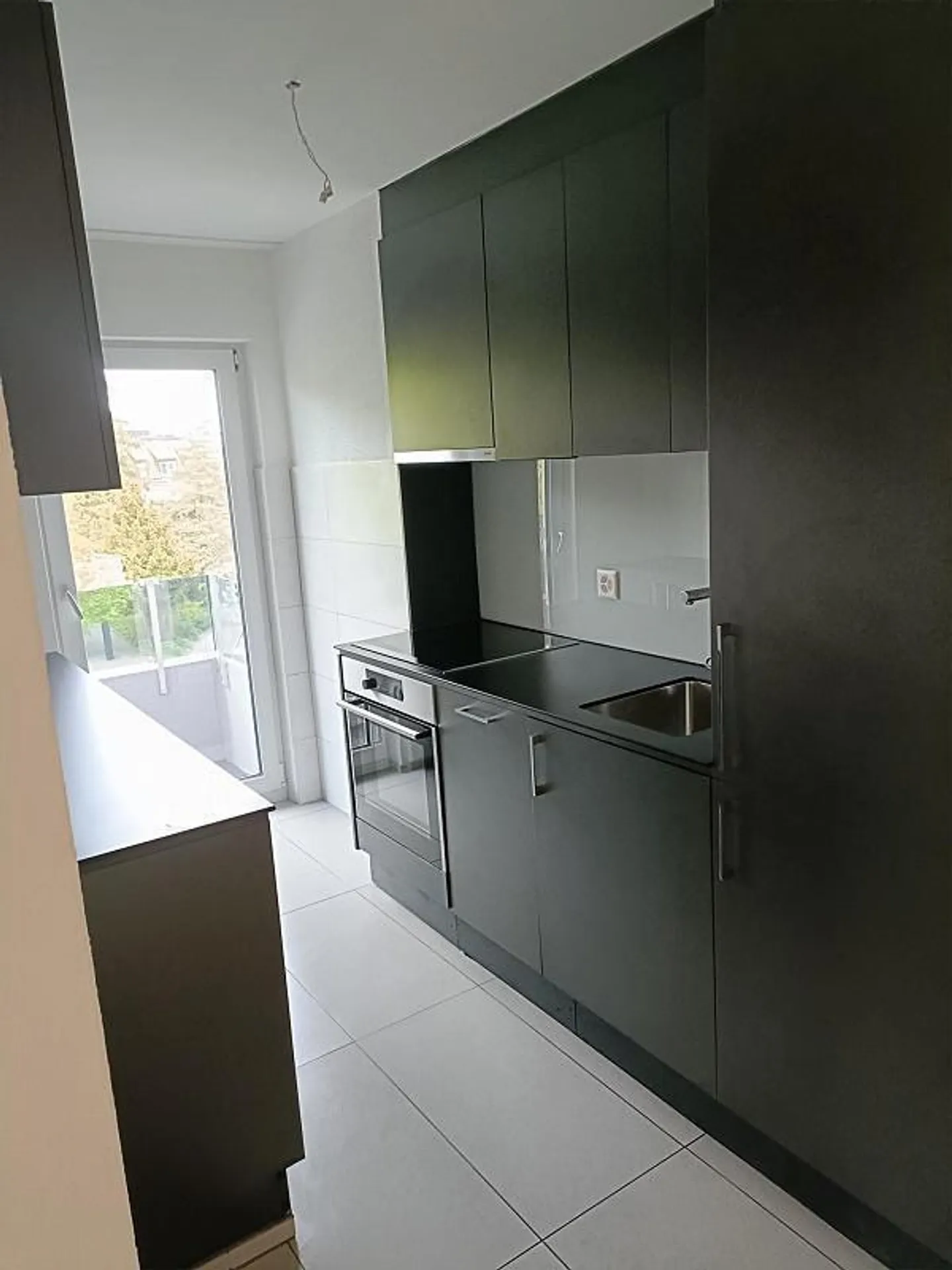 Moderne und helle 3-Zimmer Wohnung mit Balkon - Photo 1 of 7