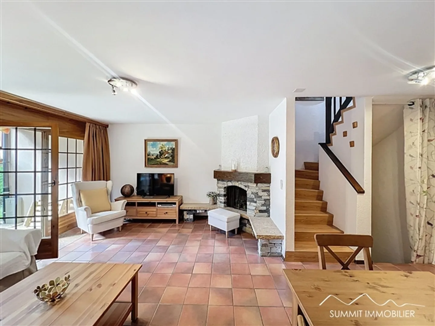 Whole chalet available for rent year-round in Crans-Montana - Photo 3 of 12