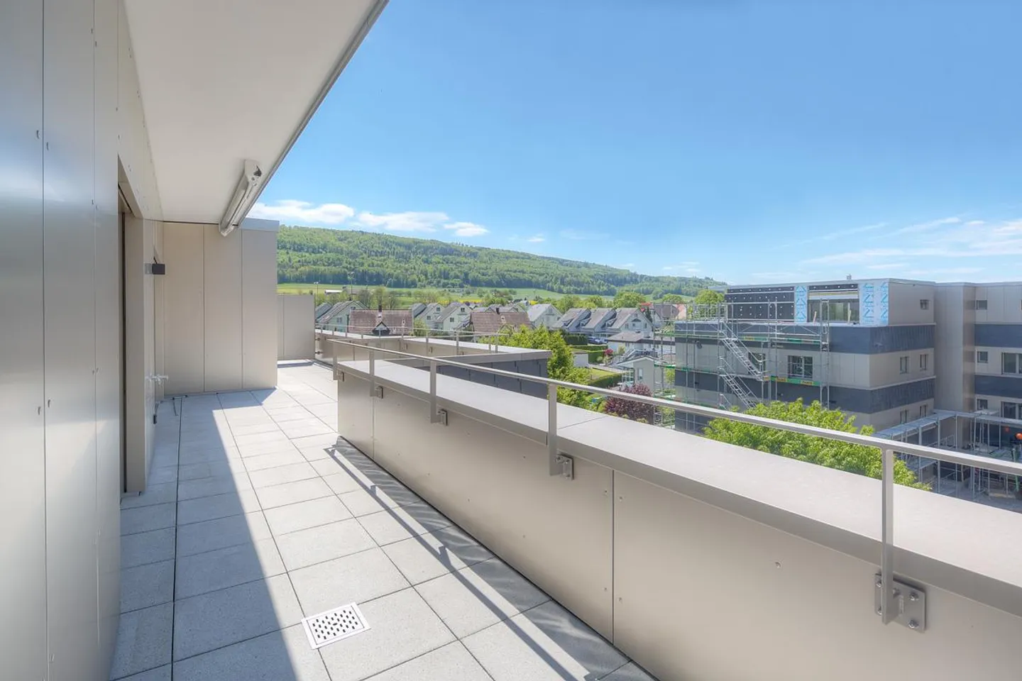 RENT WITHOUT DEPOSIT - Modern Development in the Green - Photo 9 of 9