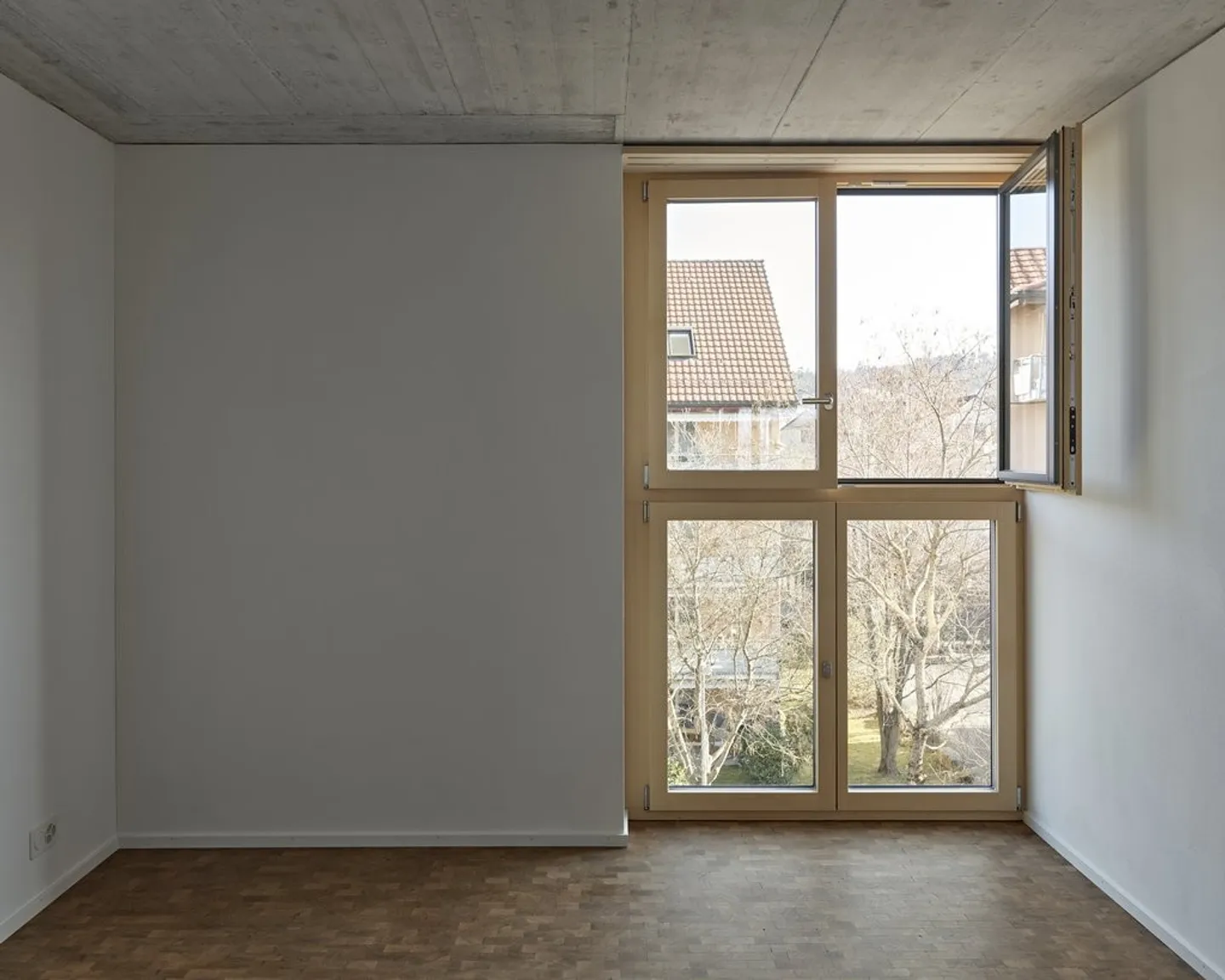 Modern Living in Beautiful Pfäffikon ZH - Photo 6 of 8