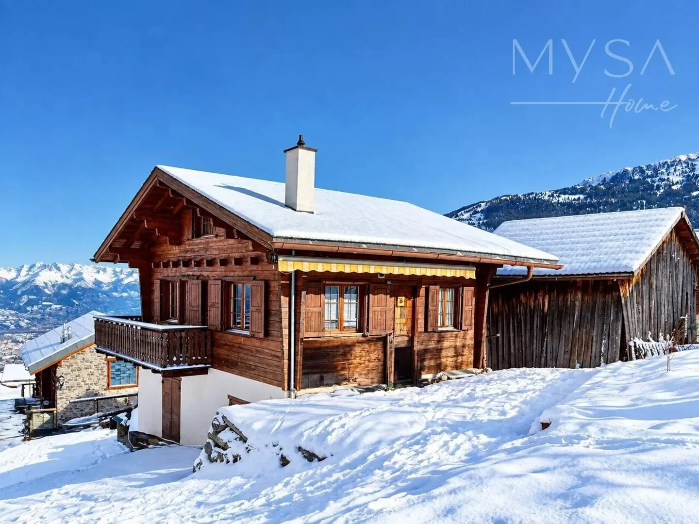 Chalet mit Atemberaubendem Alpenblick - Foto 1 von 11