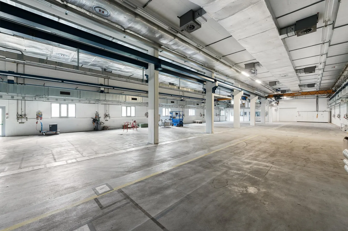 Hall commerciale in affitto dopo ristrutturazione - Foto 1 di 9