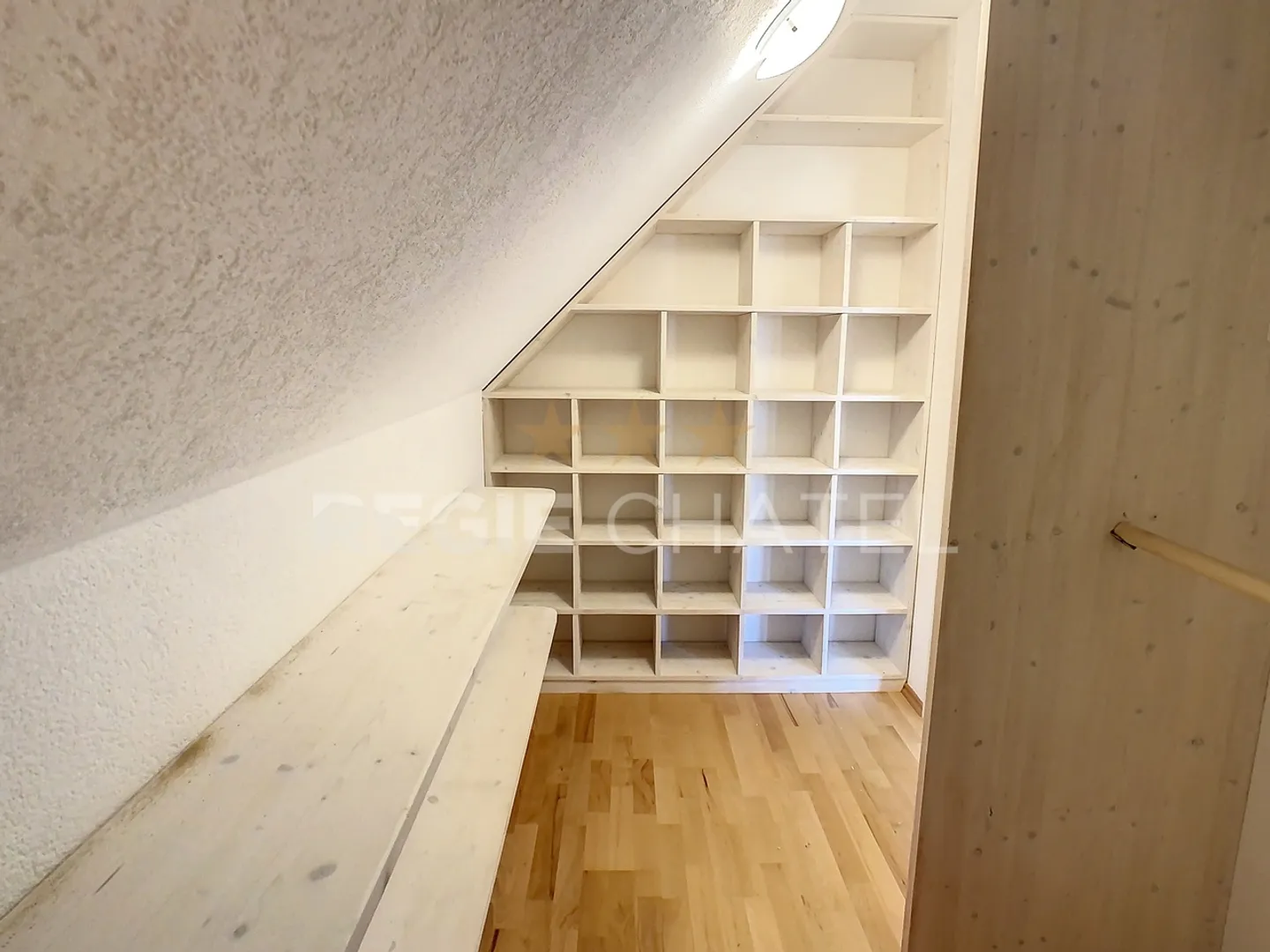 Magnificent individual villa with pool - Photo 11 of 16