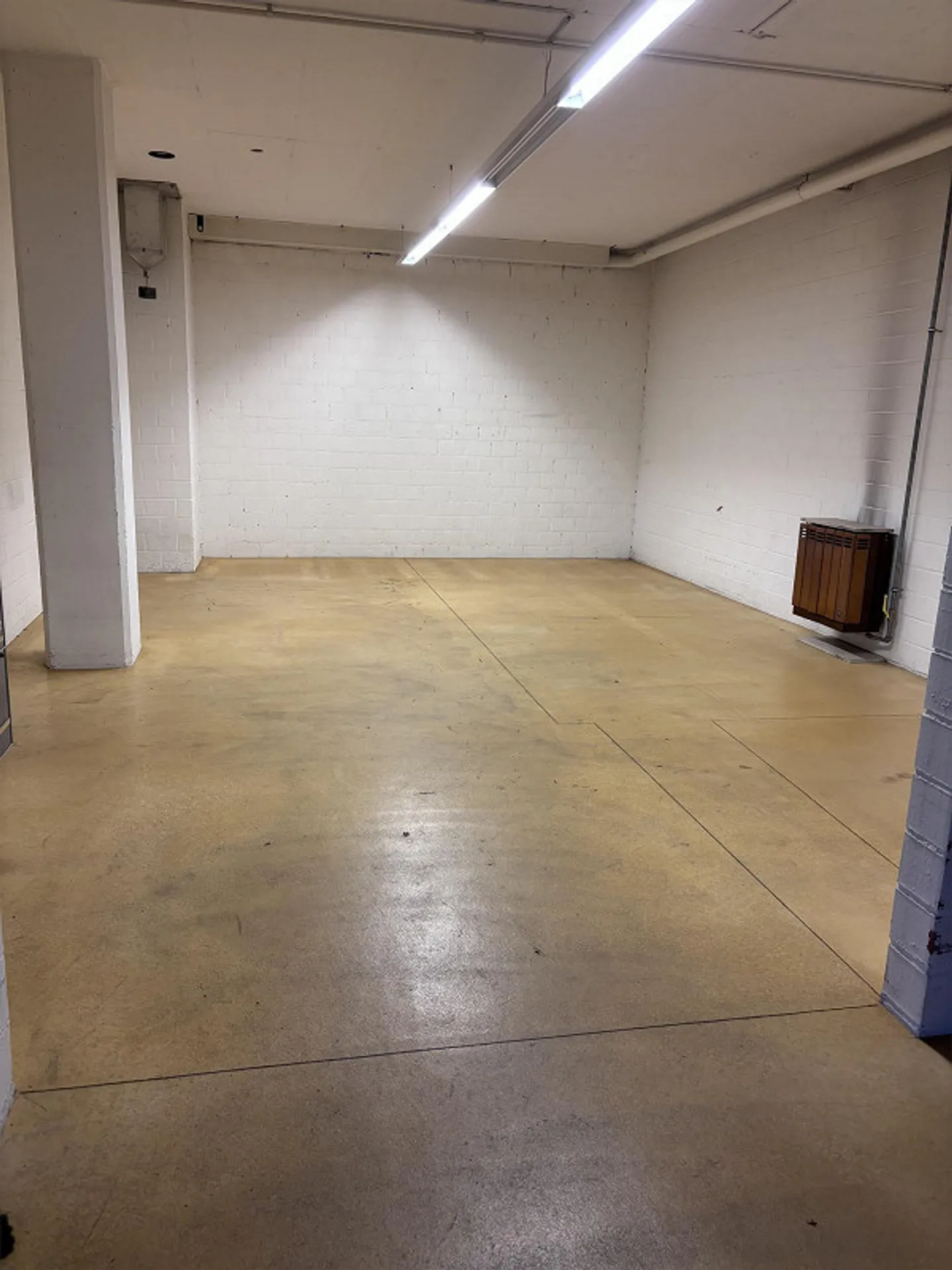 Vielseitige Gewerbefläche zu Vermieten - Foto 6 von 7