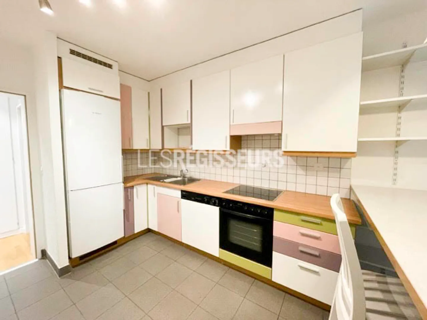 Appartamento 4 locali - Foto 4 di 10