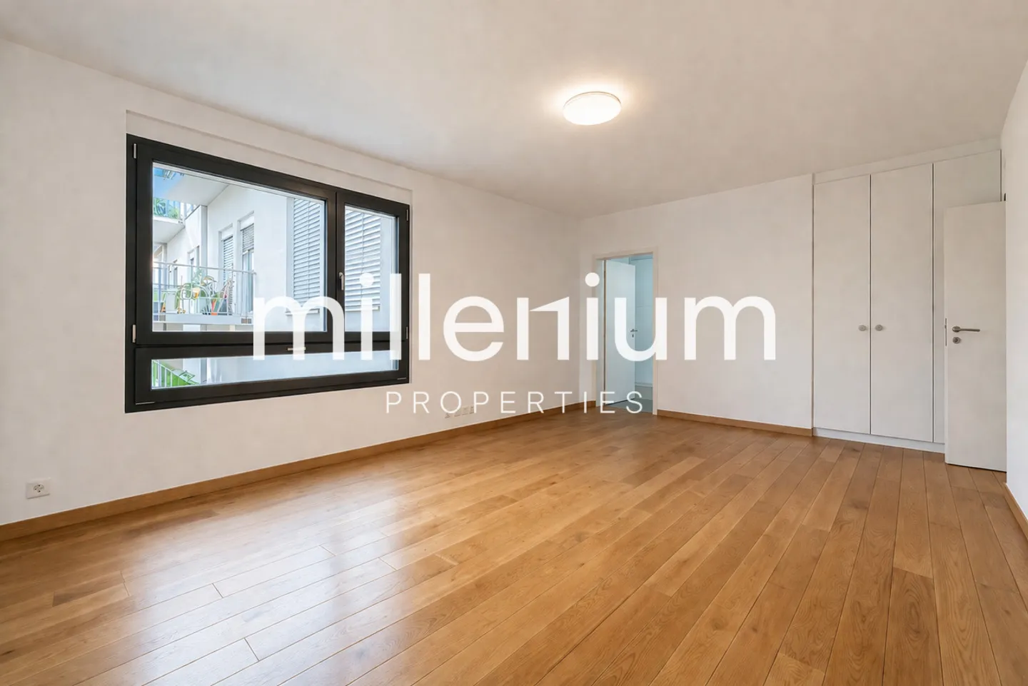 Zeitgenössisches Appartement mit Terrasse - Foto 7 von 7
