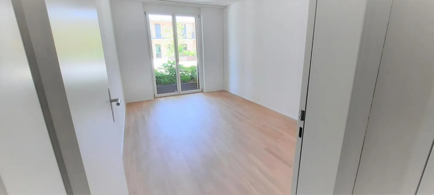 Bright 3.5-room apartment in the green - Photo 5 of 7