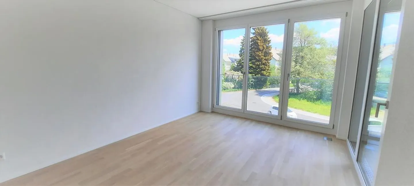 Bright 3.5-room apartment in the green - Photo 6 of 7