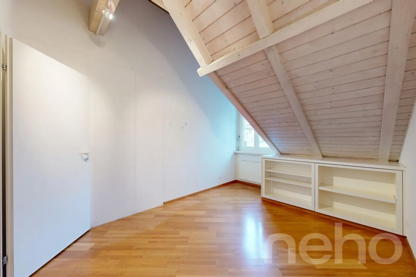 Maisonette penthouse attrayante de 4,5 pièces - Photo 7 sur 11