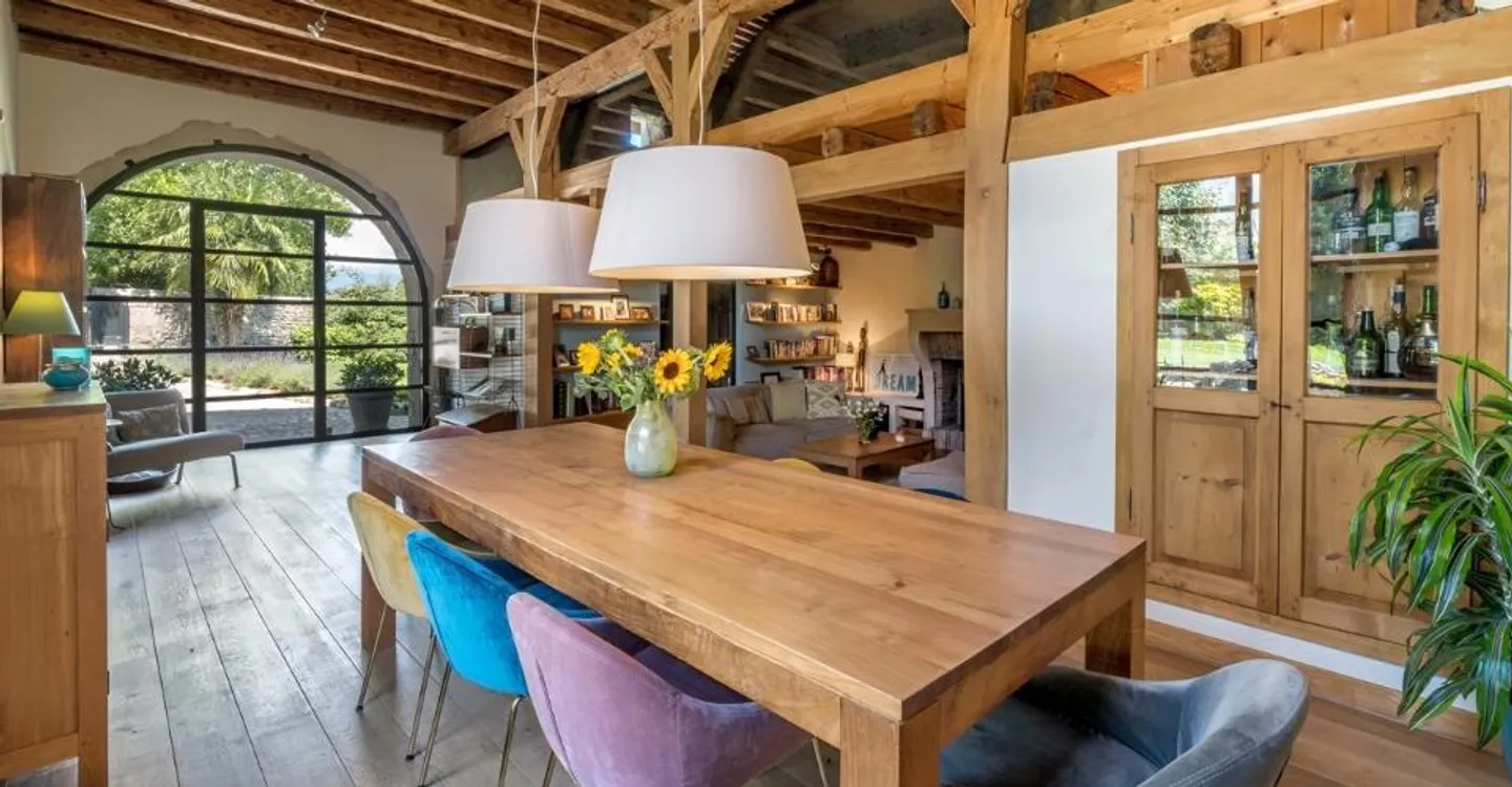 Modernity and luxury for this fully renovated farmhouse. - Photo 2 of 10
