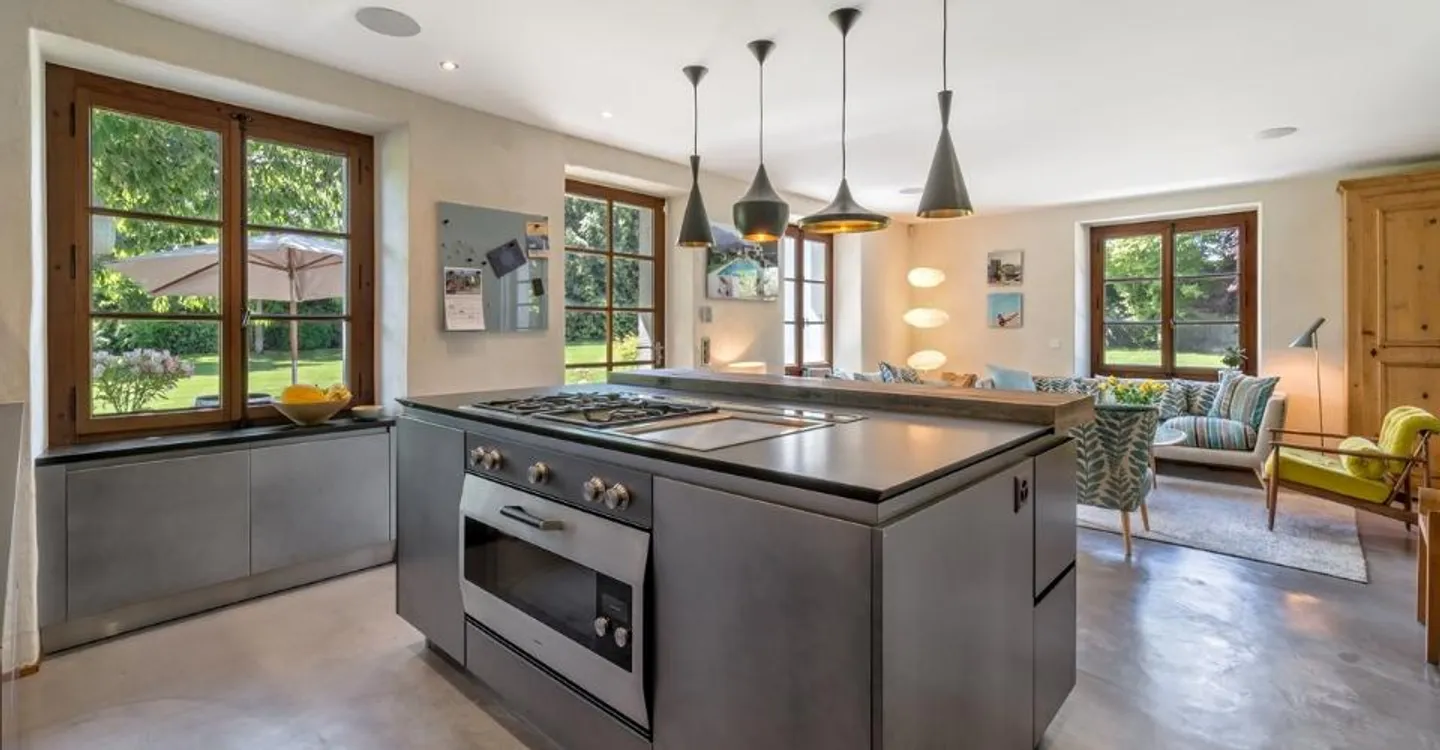 Modernity and luxury for this fully renovated farmhouse. - Photo 5 of 10